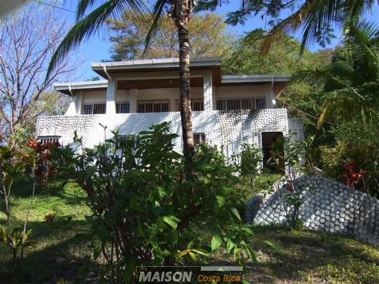 2 maisons sur le même terrain à Samara